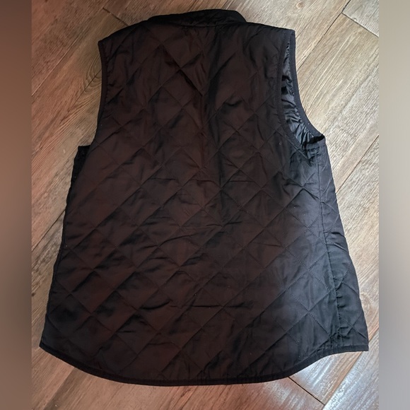 Old Navy black vest, size s - Picture 3 of 3